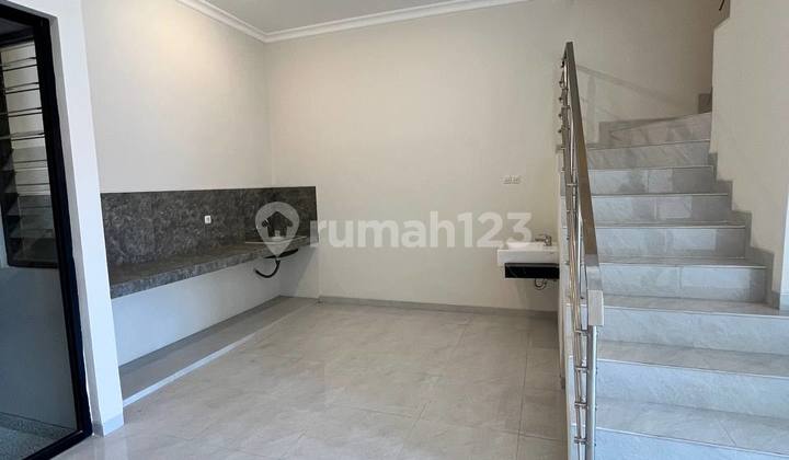 Rumah Klampis Semolo Surabaya Dekat Merr 2