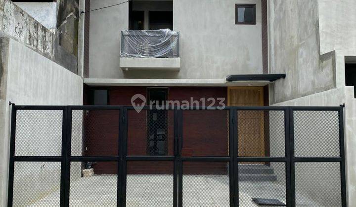 Dijual Rumah Rungkut Kutisari Indah Surabaya  1