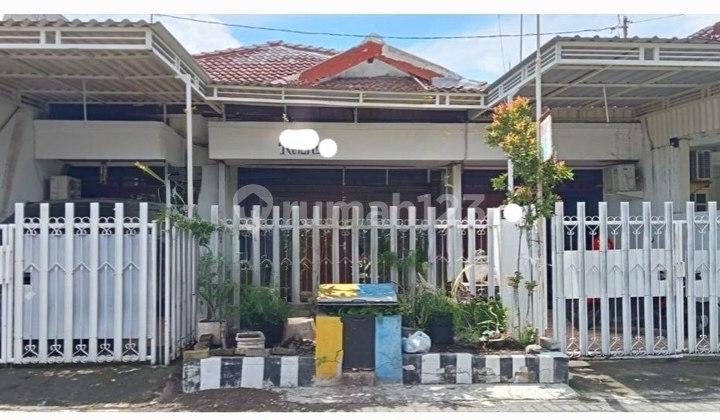 Rumah Kutisari Indah Surabaya dekat Univ Petra 