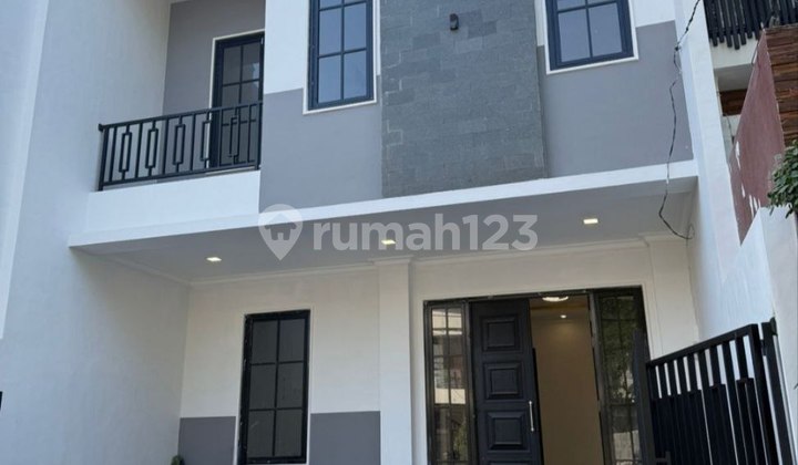 Dijual Rumah Araya Minimalis di Boulevard Surabaya Dijual Rumah Araya Minimalis di Boulevard Surabaya