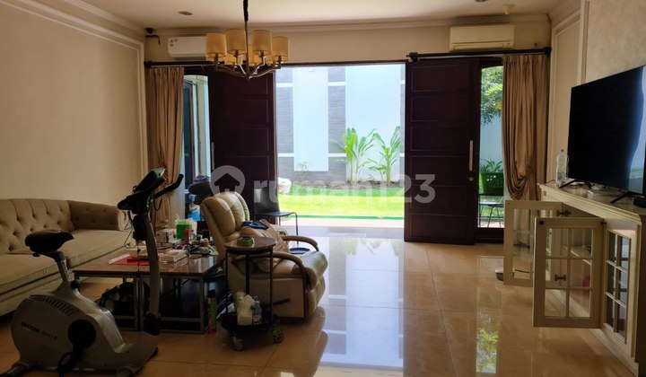 Dijual Rumah Dharmahusada Surabaya dekat Galaxy Mall  1