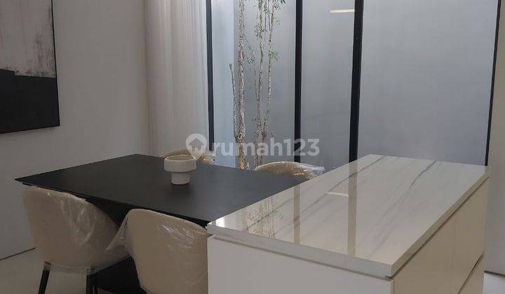 Dijual Rumah New Furnished Modern Sutorejo Surabaya  2