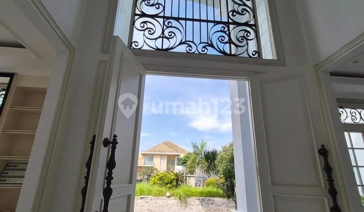 Rumah Galaxy Bumi Permai Model American Surabaya