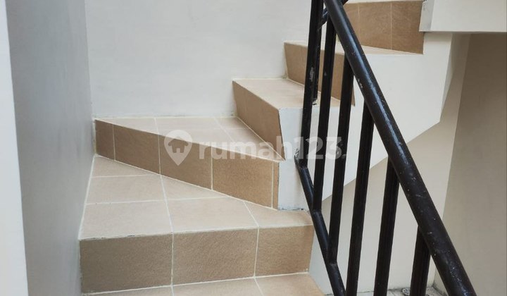 Dijual Rumah Kertajaya Surabaya dekat Galaxy Mall  2