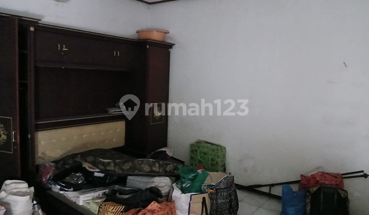 Kertomenanggal House Surabaya Near Cito Mall 2