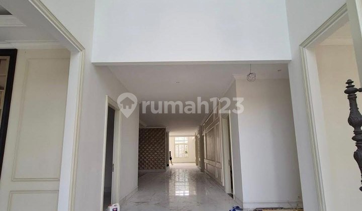 Galaxy Bumi Permai American Model House Surabaya 2