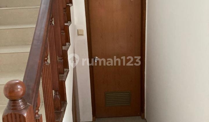 Nice Rented House Furnished Puri Kencana, West Jakarta