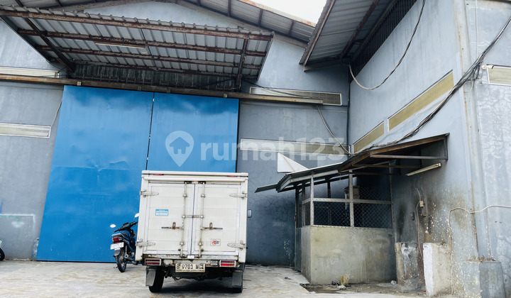 Disewakan Gudang di Kavling Dpr Cipondoh, Tangerang