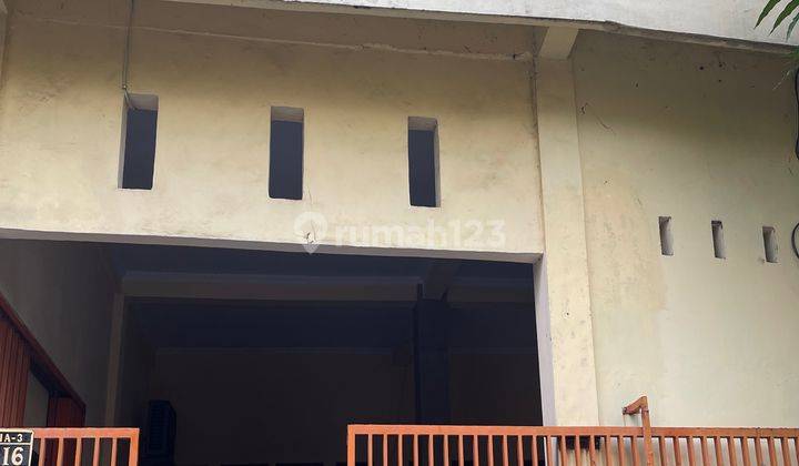 Di Jual Cepat Rumah Rapih Dan Siap Huni Di Cluster Akasia 3  1