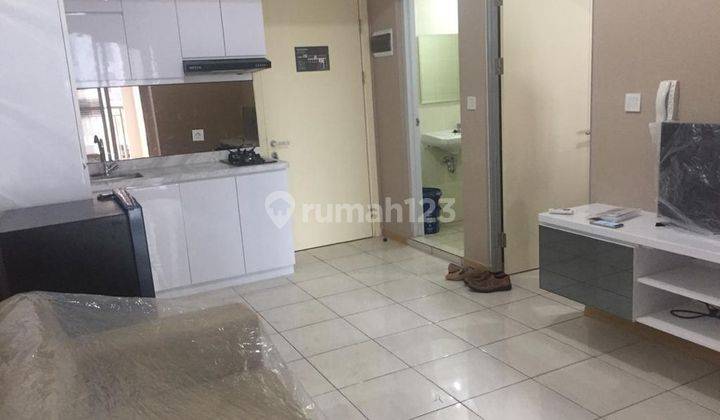 Di Jual Cepat Apartment Full Furnished Dan Full Renovasi Di Tower Ellis Lt 26 View Pool 2