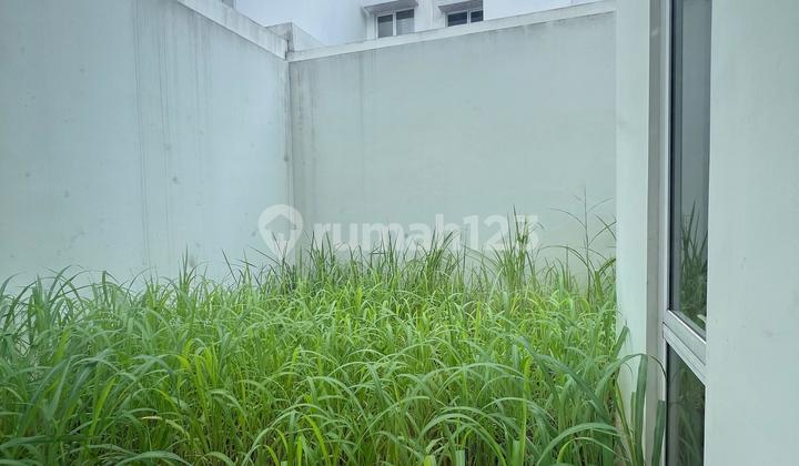 For Sale Pasadena Village House 2