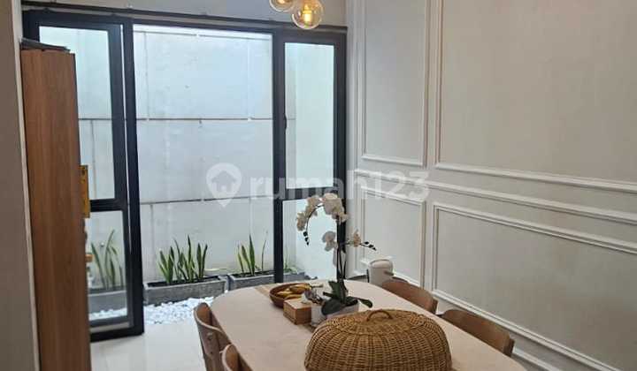 Di Jual Cepat Rumah Full Furnisned di Cluster Hazel Di Jual Cepat Rumah Full Furnisned di Cluster Hazel