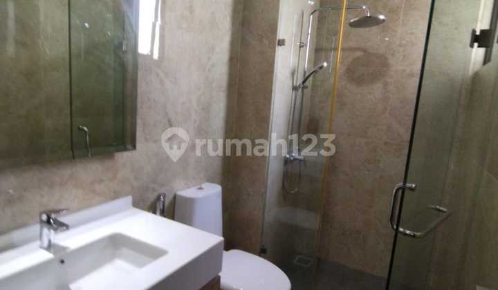 FOR RENT Semi-Furnished House in Zora BSD, 3 Floors, Side Hook with Garden. FOR RENT Semi-Furnished House in Zora BSD, 3 Floors, Side Hook with Garden.