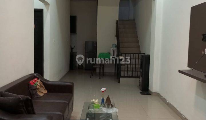 Di Sewakan Cepat Rumah Furnished di Cluster Yunani Banjar Wijaya 2