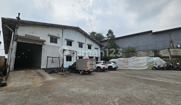 Pabrik di daerah Pemda Tigaraksa LT : 9.000 m² (ada 3 bangunan)