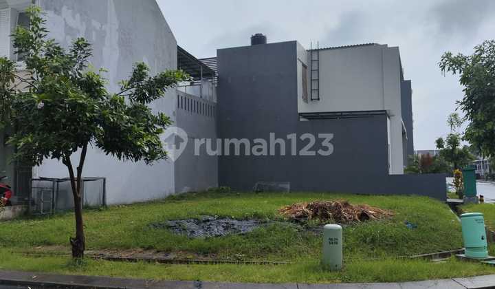 For sale: Land plots in the Malberry cluster, Banjar Wijaya.