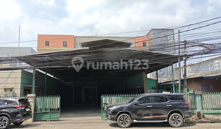 DISEWAKAN Bangunan Siap Pakai Lokasi Strategis Karawaci, Kota Tangerang DISEWAKAN Bangunan Siap Pakai Lokasi Strategis Karawaci, Kota Tangerang