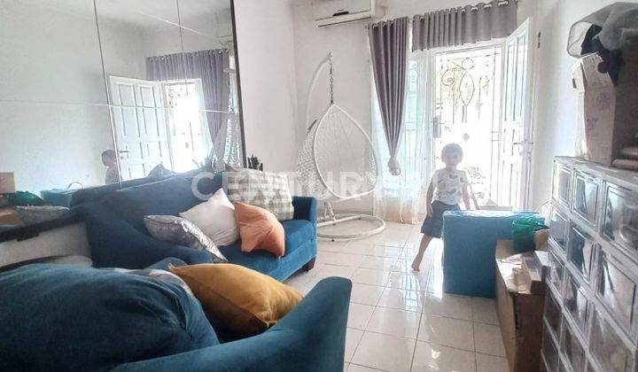 Rumah Villa Bogor Indah 2 jual cepat  luas 111m depan taman 2