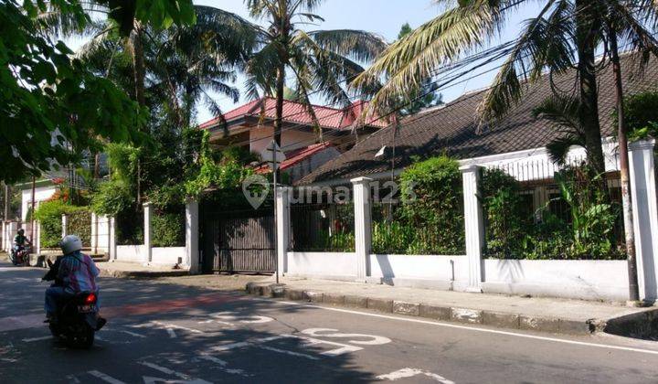 Rumah luas 929m Pinggir jalan raya Dekat Stasiun Jl Paledang (R) 2