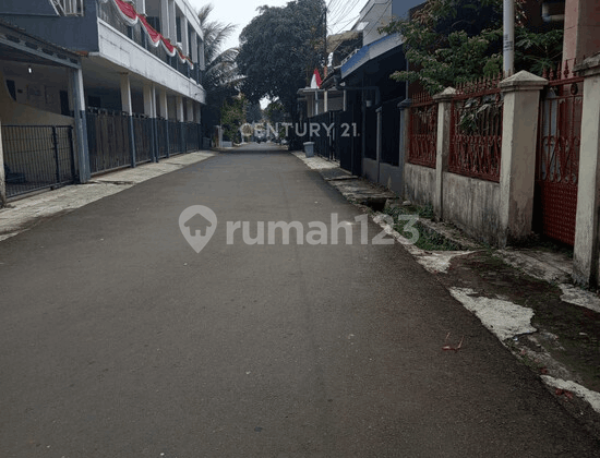 Strategic House with Access to 2 Highways in Villa Citra Bantarjati Bogor 2