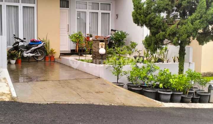 Strategic Furnished House In Batutulis Mansion Bogor