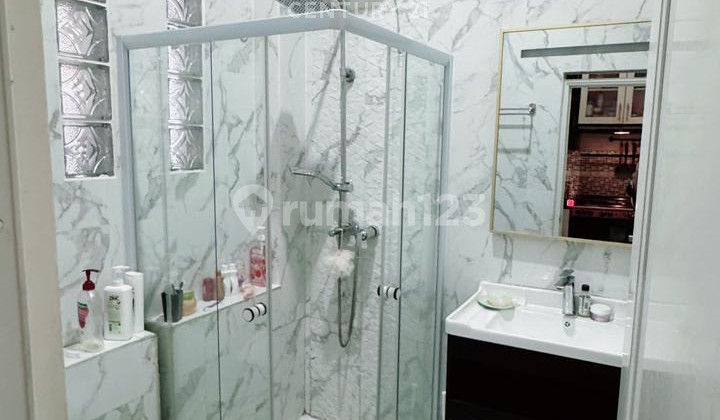 Rumah Cantik Dekat Pandu Raya & Tol di Perum Tasmania Bogor 2