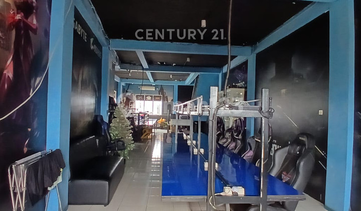 Roadside Commercial Building (Ruko) in a Strategic Location on Jl Raya Gunung Batu, West Bogor 2
