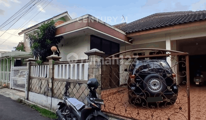 Ready-to-Occupy House in Taman Cibalagung Pasirjaya Bogor