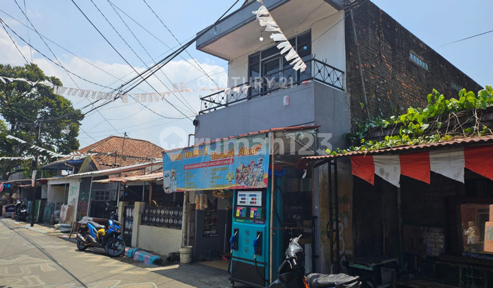Shop House Near City Center on Sukamulya Street, Sukasari, Bogor 2