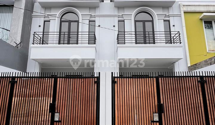 For Sale House Meruya West Jakarta 5X25 2 Floors 2.7M