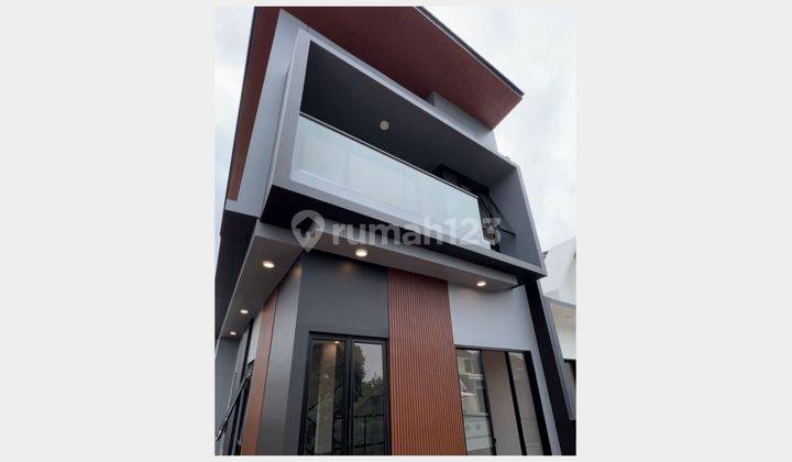 DIJUAL RUMAH METLAND PURI 6x18,5M2 HARGA 2,975M BEBAS BANJIR st 1
