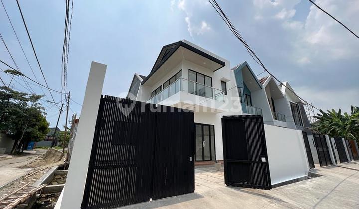 For Sale House Meruya West Jakarta 9.2X10 2 Floors 2.3B For Sale House Meruya West Jakarta 9.2X10 2 Floors 2.3B