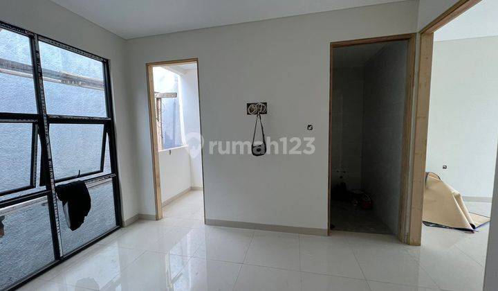 Rumah Hook 11x15 Meruya Utara 2.8m 4