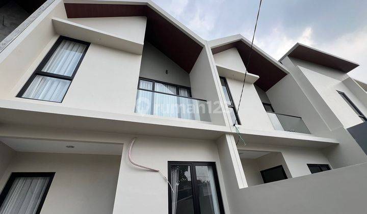 Meruya 5x15 Rp 1.675M Exclusive, Jalan Lebar, Bebas Banjir St 2