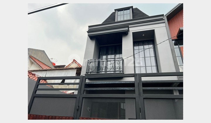 DIJUAL RUMAH MERUYA JAKARTA BARAT 7.5x8.5 HARGA 1.75M hooked