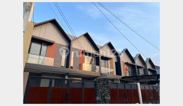 DIJUAL RUMAH MERUYA PURI JAKARTA BARAT 5x25 RP 1,95M BEBAS BANJIR