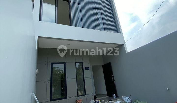 Dijual Rumah Meruya Jakarta Barat 5X22 2 Lantai 2,5M 2