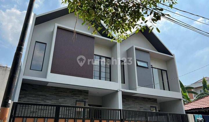 DIJUAL RUMAH MERUYA PURI JAKARTA BARAT 6.25x20 Rp 2.4M BEBAS BANJIR St 2