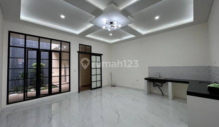 Rumah Baru 9X15 Metland Puri 3.5M Jalan Lebar, Ada Rooftop 1