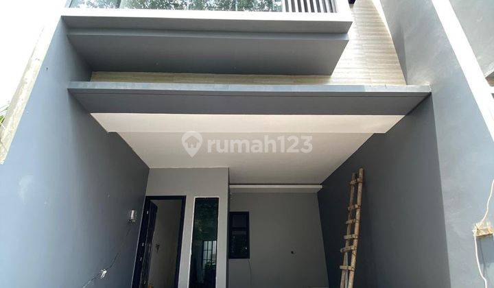 Meruya 5x25 Rp 2.6M Exclusive, Jalan Lebar, Parkir 2 Mobil St 2