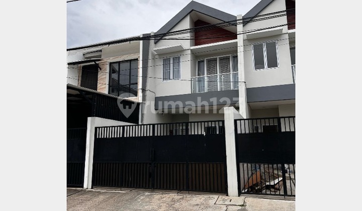 For Sale Meruya West Jakarta House 5x25 Rp 2.25m ready 2