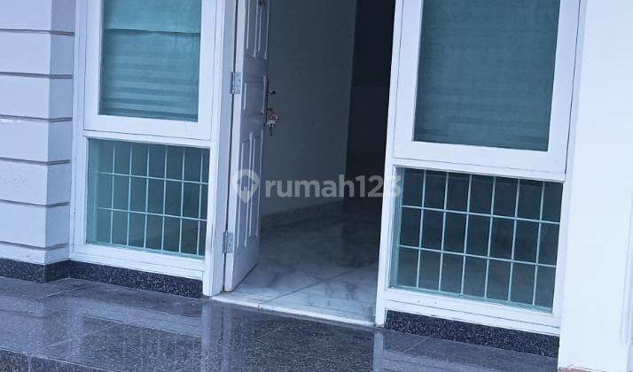 DISEWA RUMAH INTERCON JAKARTA BARAT 144M2 RP 90JT/TH ST 2