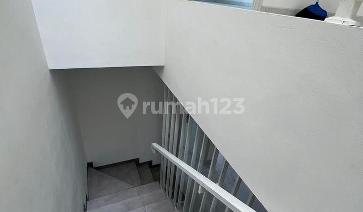 Dijual Rumah Meruya Jakarta Barat 5X25 2 Lantai 2,35M 2