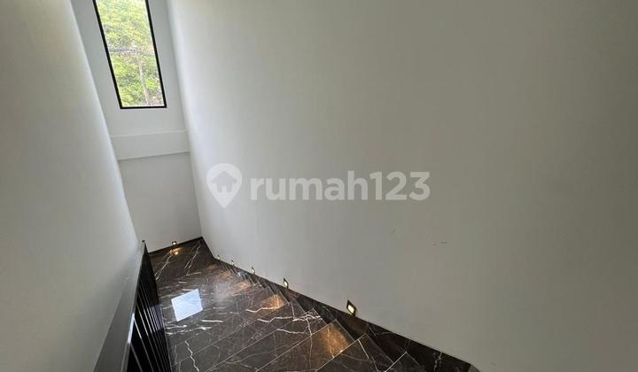 For Sale House in Meruya, West Jakarta 6.25X20 2 Floors 2.35M 2