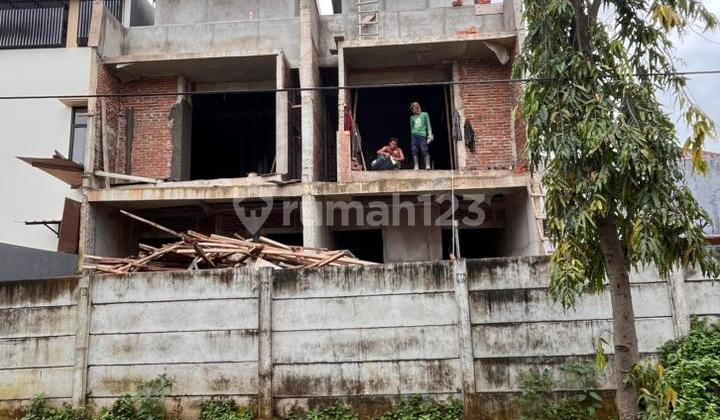 For Sale House Meruya West Jakarta 5X22 2 Floors 2.65M