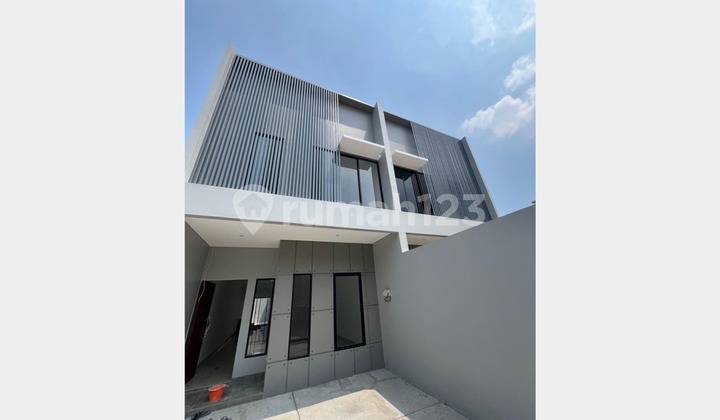DIJUAL RUMAH MERUYA PURI JAKARTA BARAT 5x25 RP 2.45M BEBAS BANJIR st 2