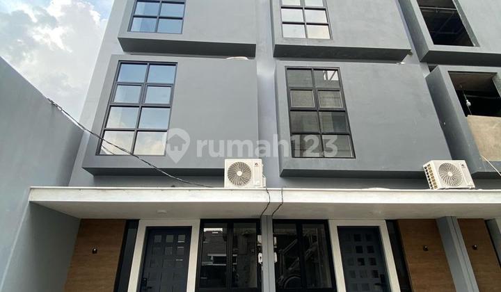 ADHYAKSA 4x11m2 RP 1.3M EXCLUSIVE, JALAN LEBAR, BEBAS BANJIR 2