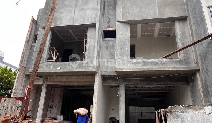 Dijual Rumah Taman Villa Meruya Jakarta Barat 5X22 2 Lantai 2,78M