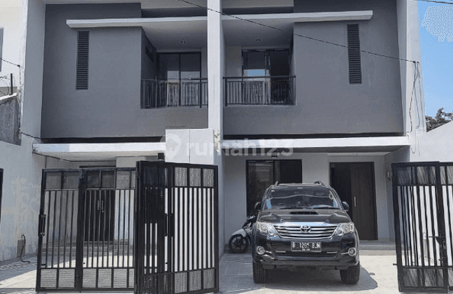 Meruya 5x25 Rp 2.6M Exclusive, Jalan Lebar, Parkir 2 Mobil St 1