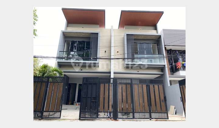 DIJUAL RUMAH MERUYA PURI JAKARTA BARAT 5x25 Rp 2,65M Bebas Banjir